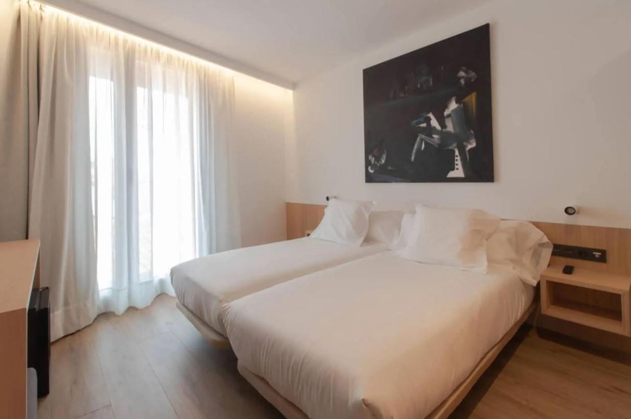 Hotel Cortabitarte Soria Exterior photo