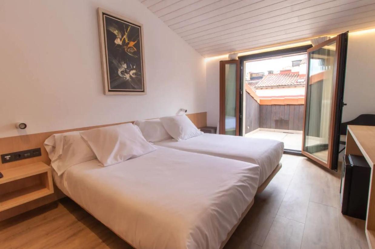 Hotel Cortabitarte Soria Exterior photo
