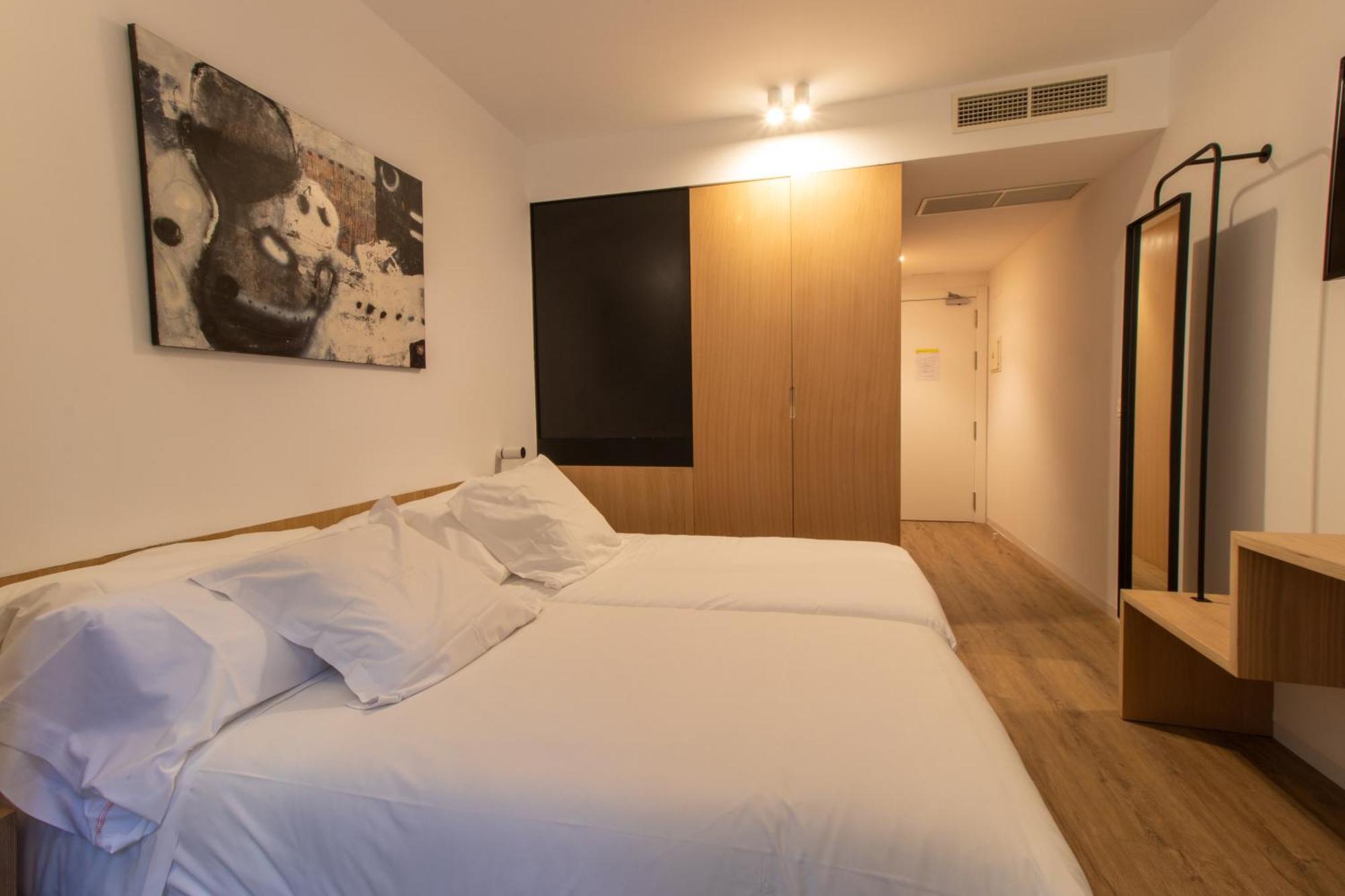 Hotel Cortabitarte Soria Exterior photo