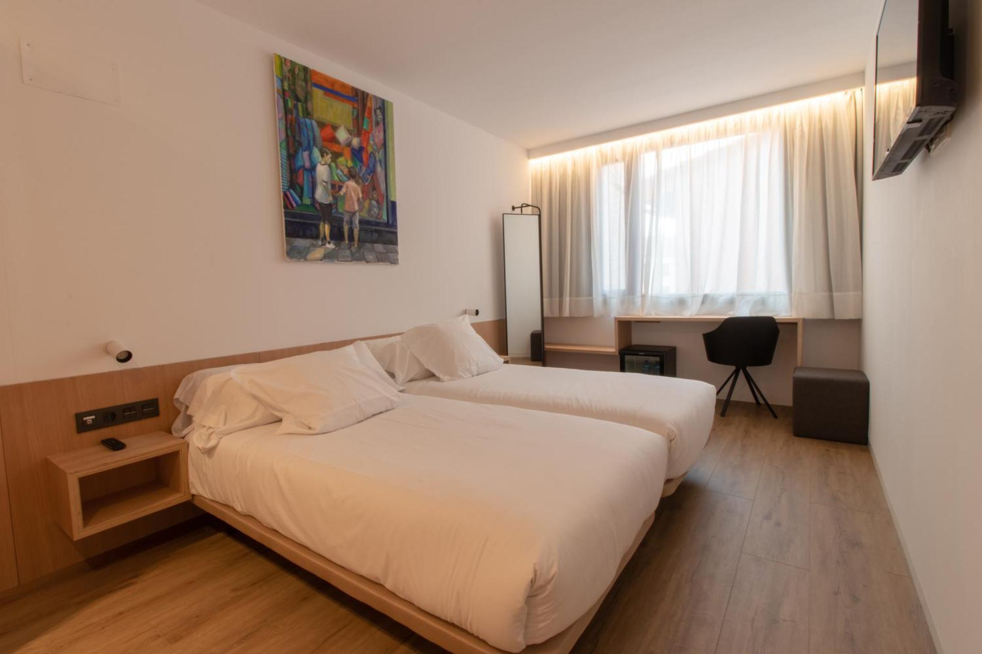 Hotel Cortabitarte Soria Exterior photo